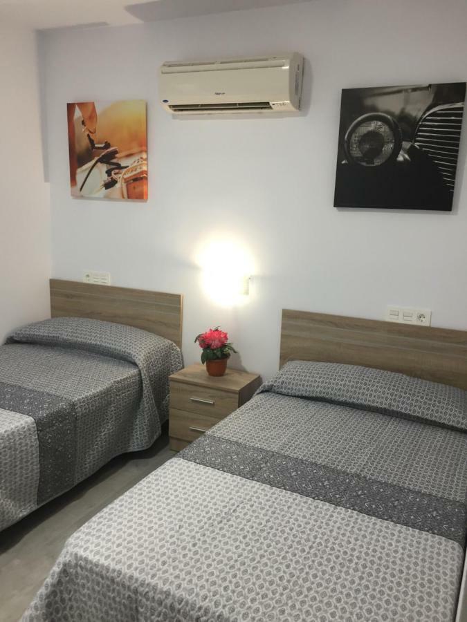 Appartamento Carihuela Palace Beach Torremolinos Esterno foto