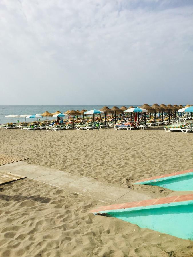 Appartamento Carihuela Palace Beach Torremolinos Esterno foto