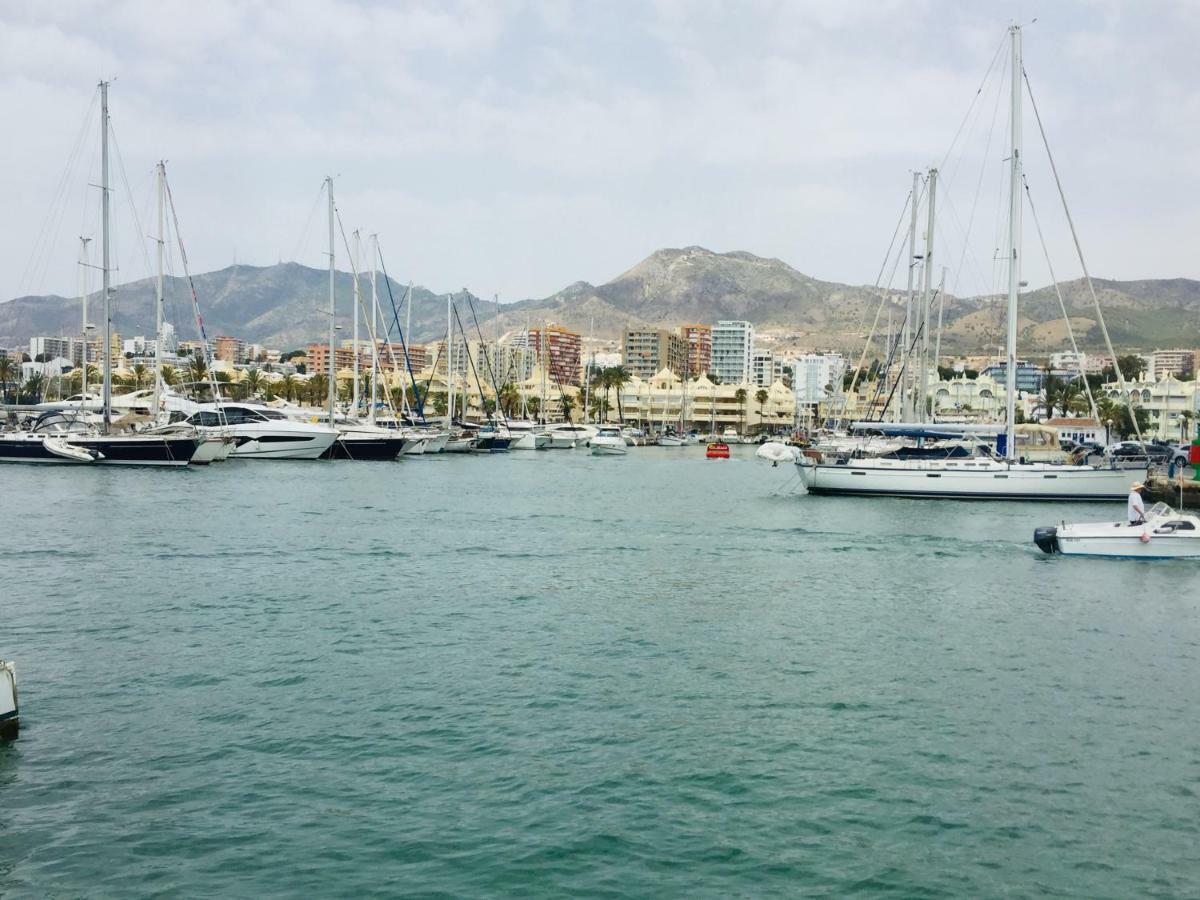 Appartamento Carihuela Palace Beach Torremolinos Esterno foto