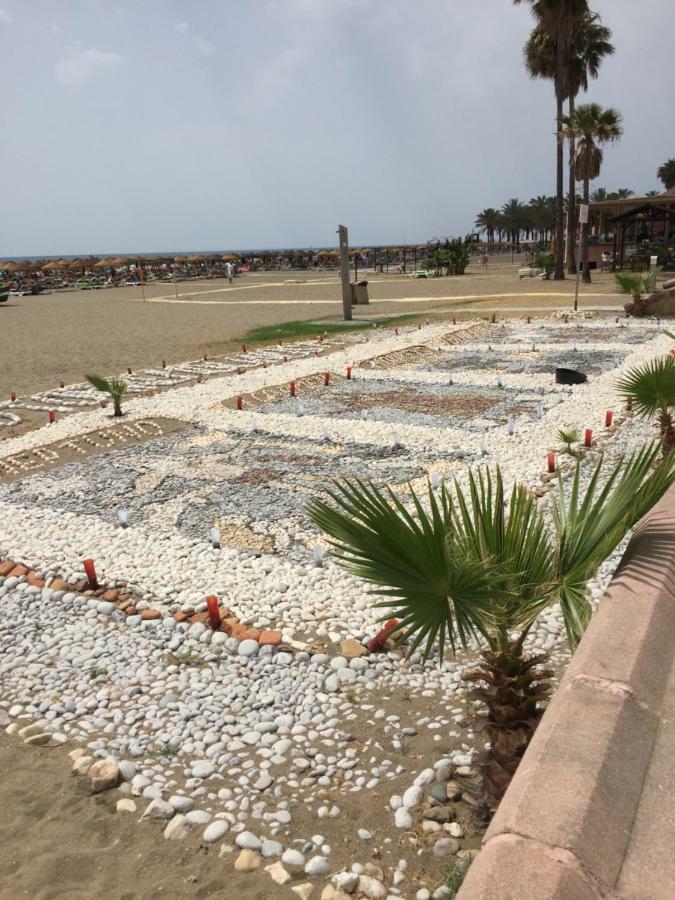 Appartamento Carihuela Palace Beach Torremolinos Esterno foto